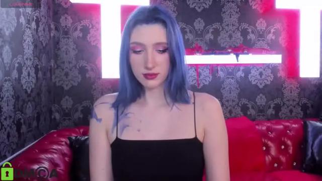 Image 6 of caroline_butt Stream on Chaturbate on 15 months ago