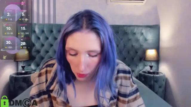 Image 4 of caroline_butt Stream on Chaturbate on 14 months ago