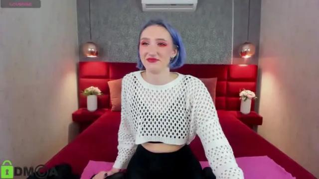 Image 11 of caroline_butt Stream on Chaturbate on 14 months ago