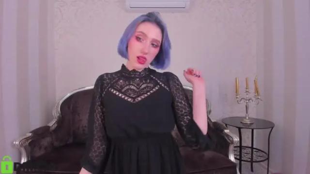 Image 2 of caroline_butt Stream on Chaturbate on 14 months ago