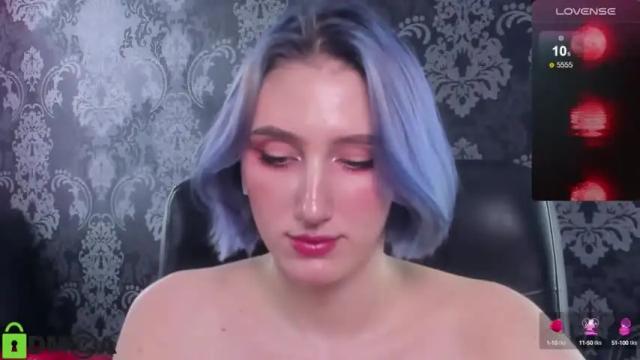 Image 10 of caroline_butt Stream on Chaturbate on 14 months ago