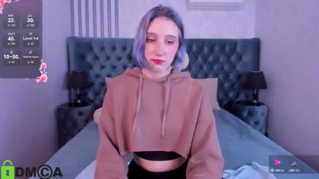Image 6 of caroline_butt Stream on Chaturbate on 14 months ago