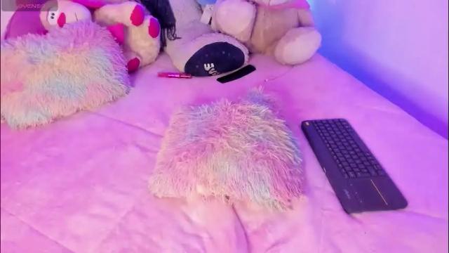 Image 8 of caroline_cute7 Stream on Chaturbate on 2 months ago