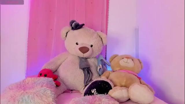 Thumbnail 2, caroline_cute7's Stream at Chaturbate, 2 months ago