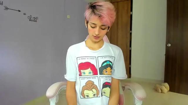 Image 12 of caroline_devil Stream on Chaturbate on 24 months ago