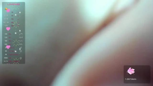 Image 3 of caroline_hall Stream on Chaturbate on 20 months ago