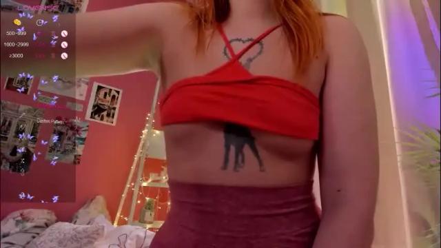 Image 11 of caroline_kiparis Stream on Chaturbate on 1 month ago