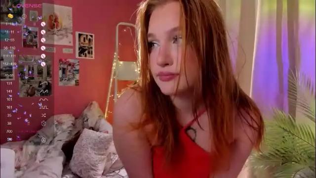 Thumbnail 3, caroline_kiparis's Stream at Chaturbate, 1 month ago