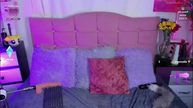 Image 11 of caroline_lenox Stream on Chaturbate on 1 month ago