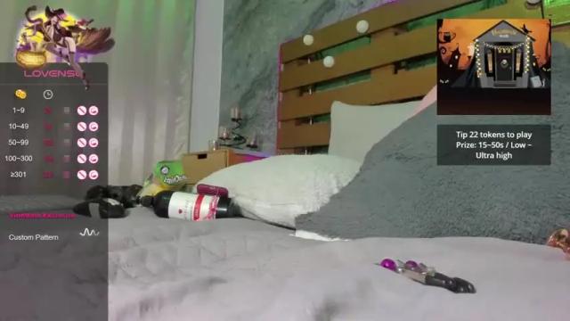 Image 12 of caroline_mendez_ Stream on Chaturbate on 19 months ago