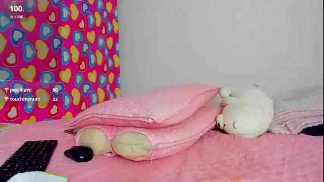 Image 8 of caroline_tovar_ Stream on Chaturbate on 1 month ago