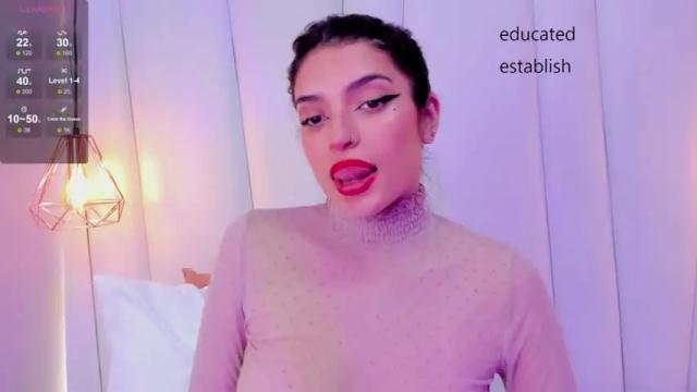 Image 7 of carolinealish Stream on Chaturbate on 25 months ago