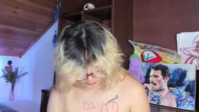 Image 6 of carolinejones23 Stream on Chaturbate on 12 months ago