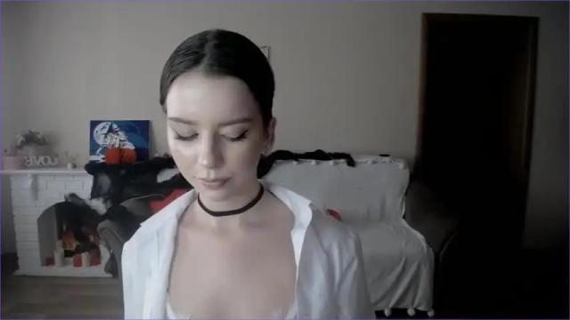Image 10 of carolinelindberg Stream on Chaturbate on 19 months ago