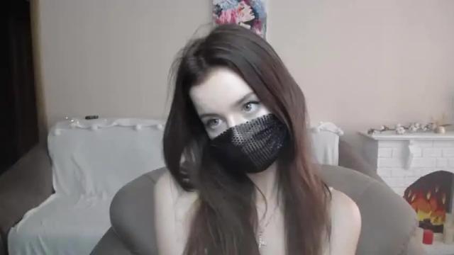 Image 10 of carolinelindberg Stream on Chaturbate on 19 months ago