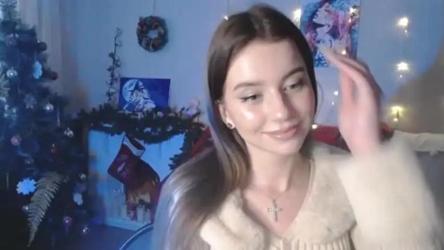 Image 3 of carolinelindberg Stream on Chaturbate on 18 months ago
