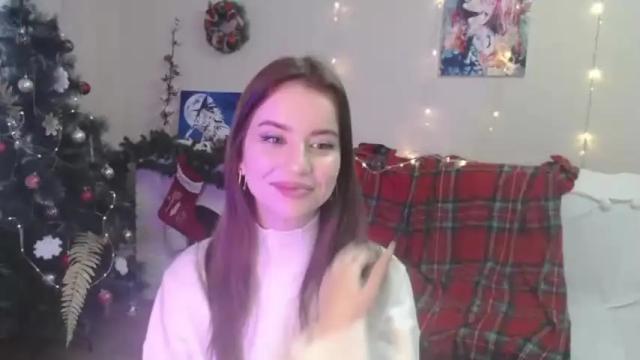 Image 12 of carolinelindberg Stream on Chaturbate on 18 months ago