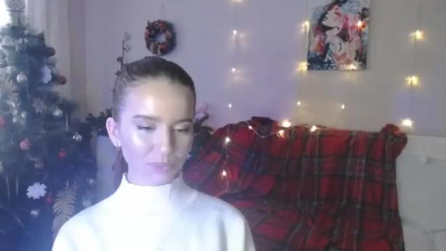 Image 4 of carolinelindberg Stream on Chaturbate on 18 months ago