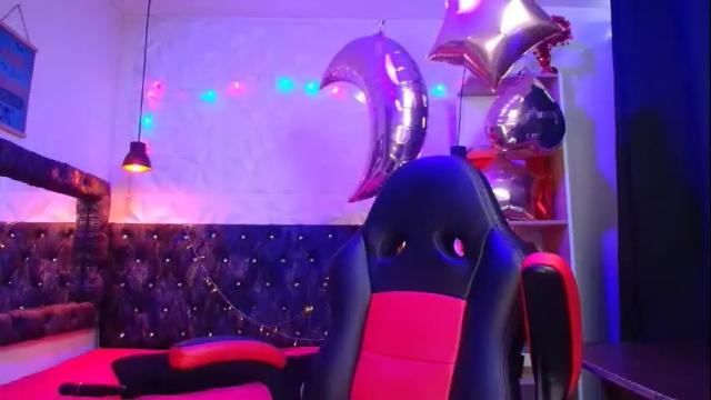 Thumbnail 1, carolinescoth_dl's Stream at Chaturbate, 22 days ago
