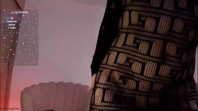 Image 6 of carolinna_ Stream on Chaturbate on 3 days ago