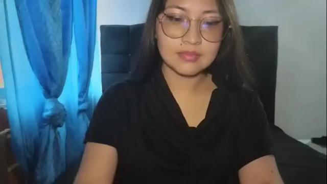 Image 4 of caroll_luna Stream on Chaturbate on 2 months ago