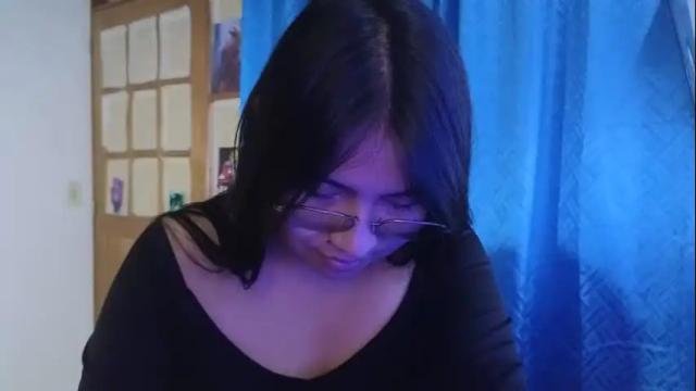 Image 2 of caroll_luna Stream on Chaturbate on 18 days ago