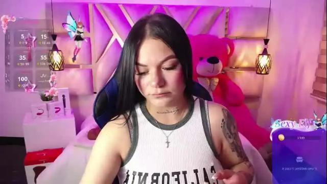 Image 8 of carolmooore Stream on Chaturbate on 18 days ago