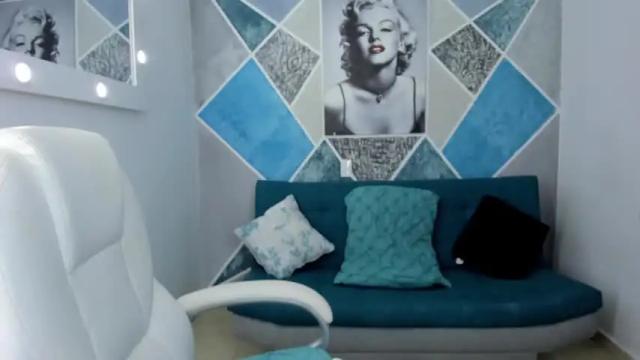 Thumbnail 1, carolyne_sweet's Stream at Chaturbate, 14 months ago