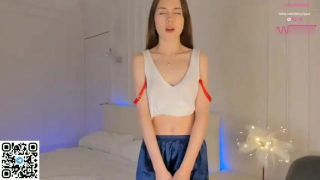 Image 12 of carolynsveronica Stream on Chaturbate on 13 months ago