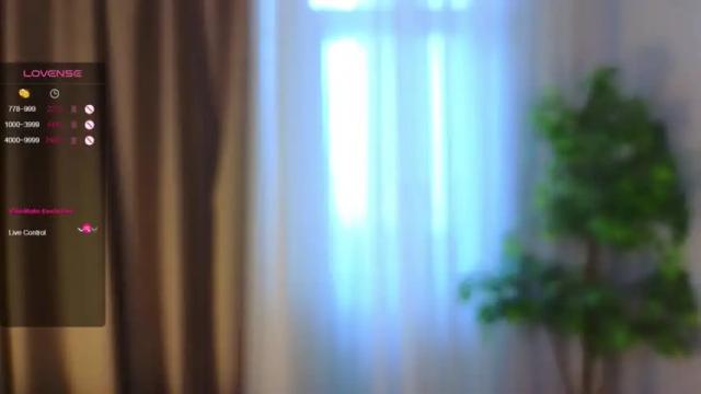 Image 7 of carolynsveronica Stream on Chaturbate on 13 months ago