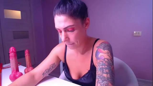 Image 10 of carrie_moonshine Stream on Chaturbate on 5 days ago
