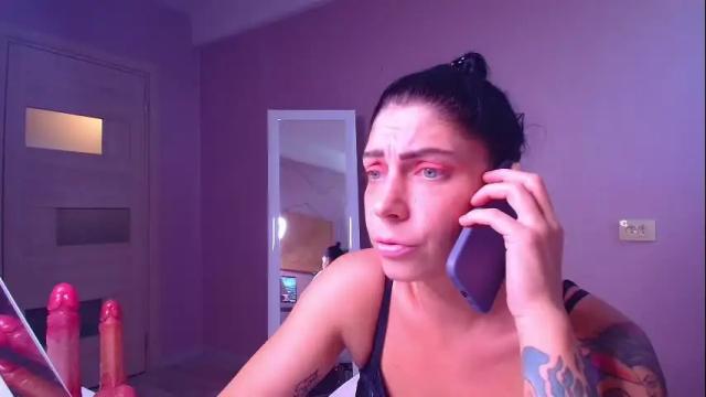 Image 4 of carrie_moonshine Stream on Chaturbate on 5 days ago