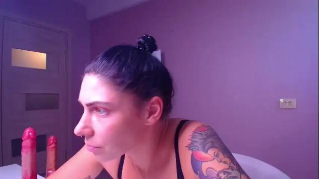 Image 6 of carrie_moonshine Stream on Chaturbate on 5 days ago