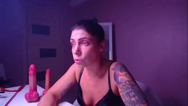 Image 12 of carrie_moonshine Stream on Chaturbate on 4 days ago