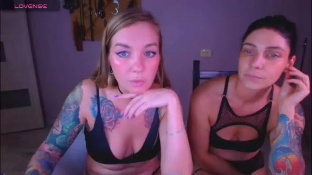 Image 10 of carrie_moonshine Stream on Chaturbate on 25 days ago