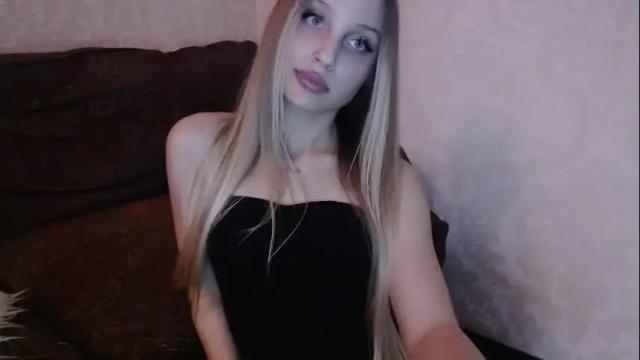 Image 4 of carrrriebradshaw Stream on Chaturbate on 1 month ago