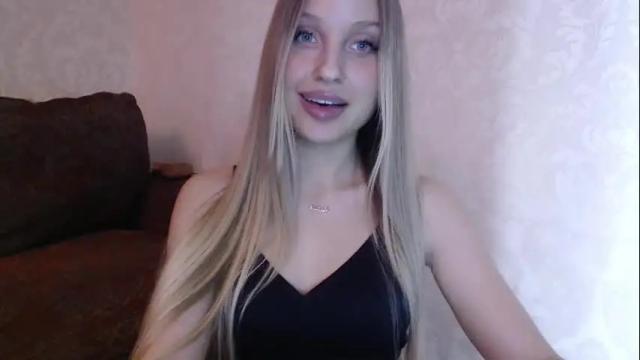 Image 12 of carrrriebradshaw Stream on Chaturbate on 1 month ago