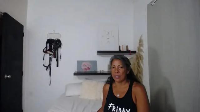 Image 11 of carry_big Stream on Chaturbate on 5 months ago