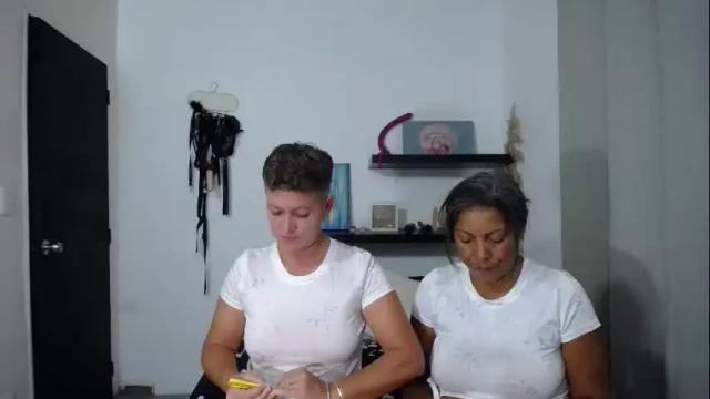 Image 2 of carry_big Stream on Chaturbate on 4 months ago