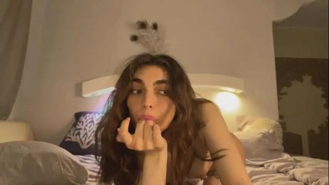 Image 3 of carry_hai Stream on Chaturbate on 1 month ago
