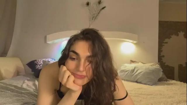 Image 7 of carry_hai Stream on Chaturbate on 14 days ago