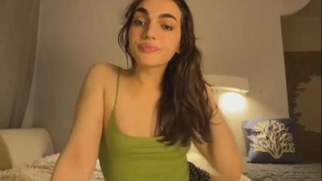 Image 4 of carry_hai Stream on Chaturbate on 1 day ago