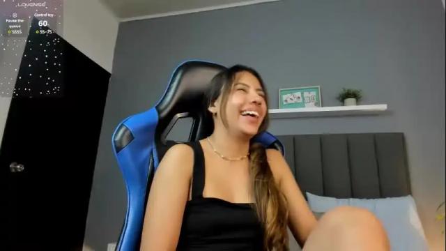 Image 11 of casandra_ballesteros Stream on Chaturbate on 23 days ago