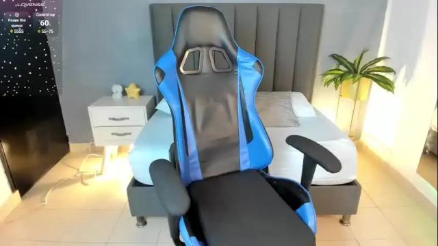 Image 3 of casandra_ballesteros Stream on Chaturbate on 10 days ago
