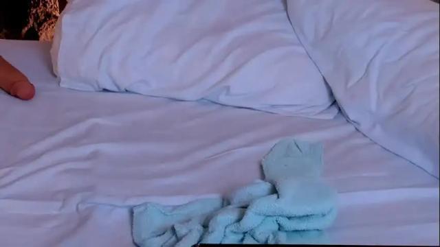 Image 12 of casandra_busting Stream on Chaturbate on 8 days ago
