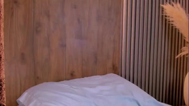 Image 2 of casandra_busting Stream on Chaturbate on 2 days ago