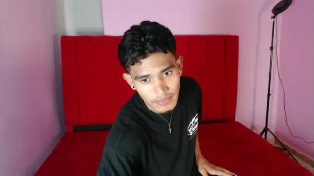 Image 2 of cascaandsabbat Stream on Chaturbate on 1 month ago