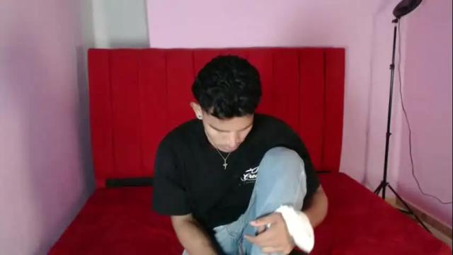Image 3 of cascaandsabbat Stream on Chaturbate on 1 month ago