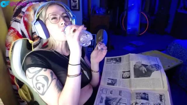 Image 11 of casey_jo Stream on Chaturbate on 17 months ago