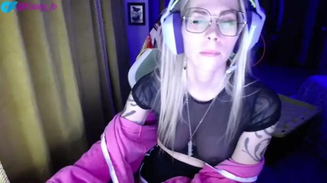 Image 3 of casey_jo Stream on Chaturbate on 9 months ago